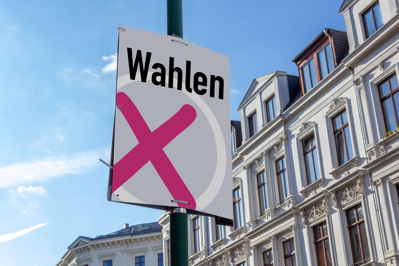 Wahlplakate-mit-Kabelbindern