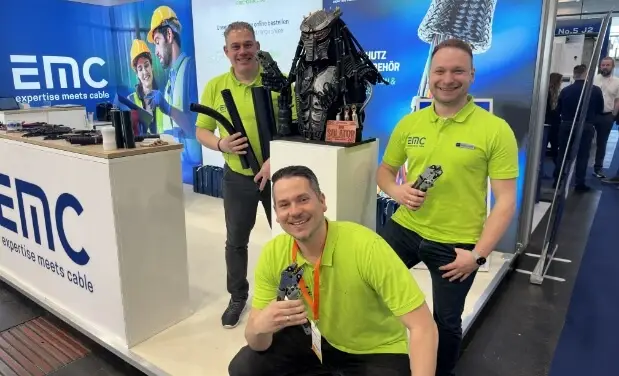 EMC direct auf Solar Messen